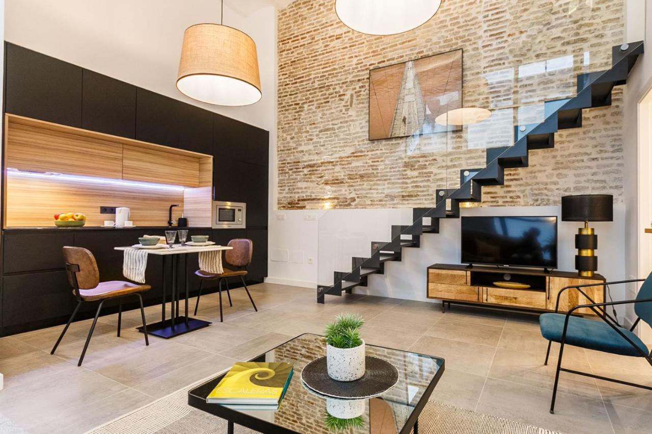 Amplisimo Y Coqueto Apartamento De Lujo Y Diseno En Pleno Centro 塞维利亚 外观 照片